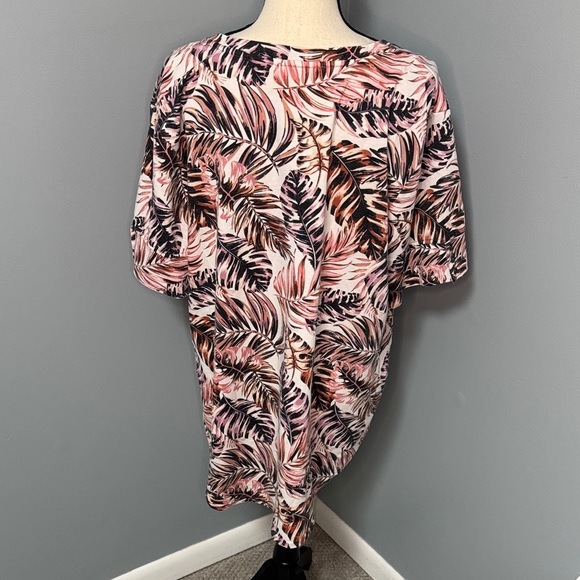 NWT Jane & Delancey Women's Tropical Print V-Neck Top Sz 1X - Picture 2 of 7